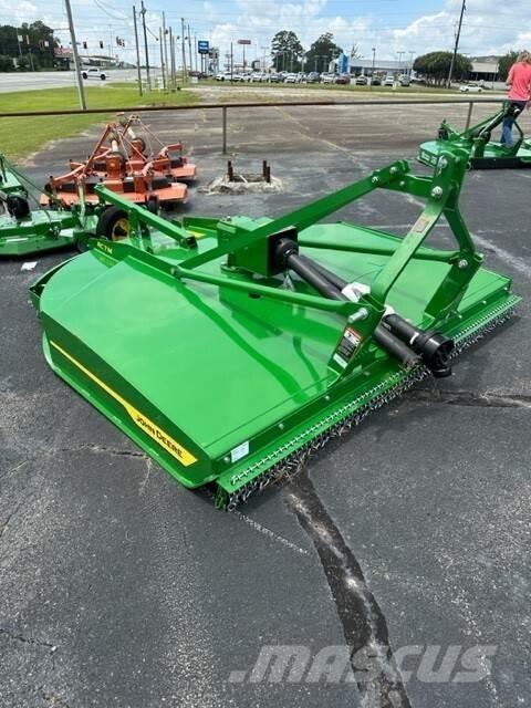 John Deere RC7M Dérouleuse, pailleuse