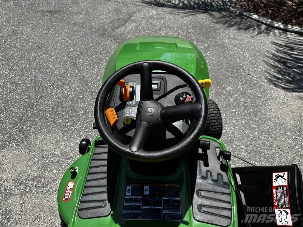 John Deere S100 Tondeuses montées