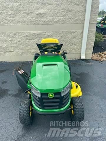 John Deere S100 Tondeuses montées