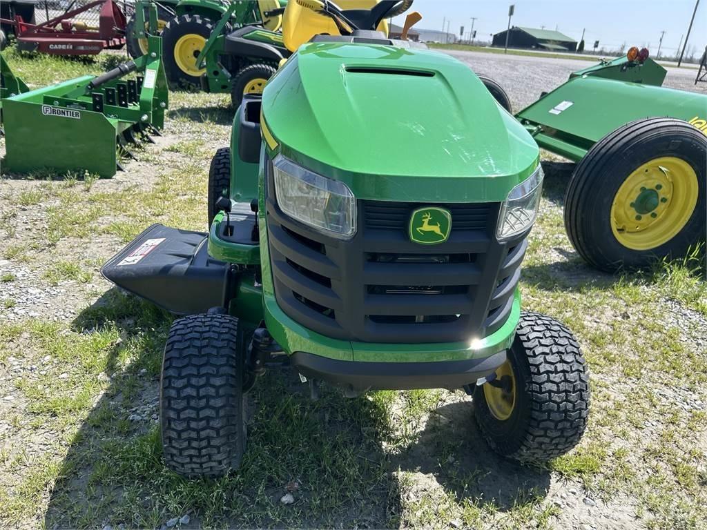 John Deere S110 Micro tracteur
