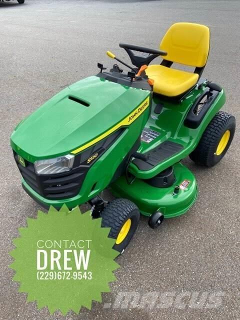 John Deere S120 Tondeuses montées