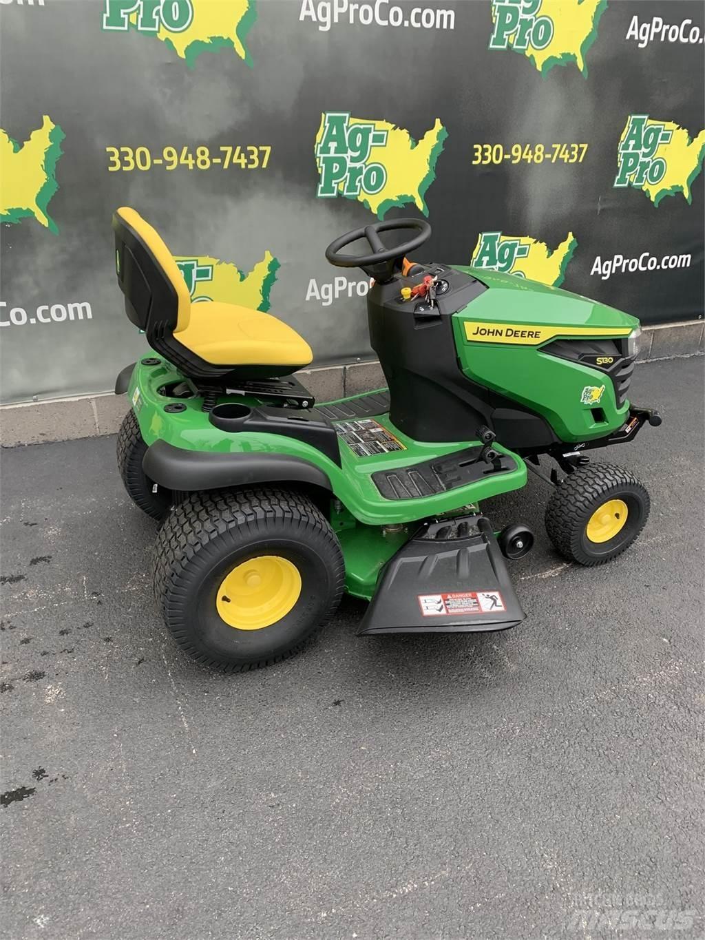 John Deere S130 Tondeuses montées