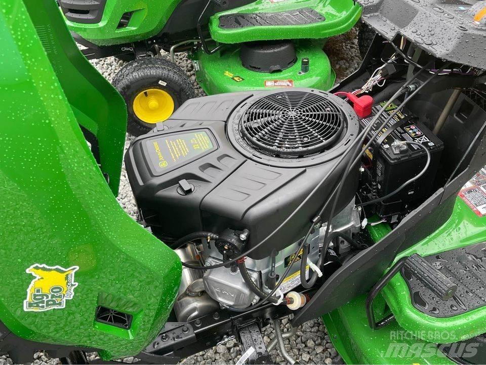 John Deere S220 Micro tracteur