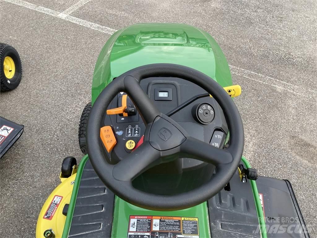 John Deere S220 Micro tracteur