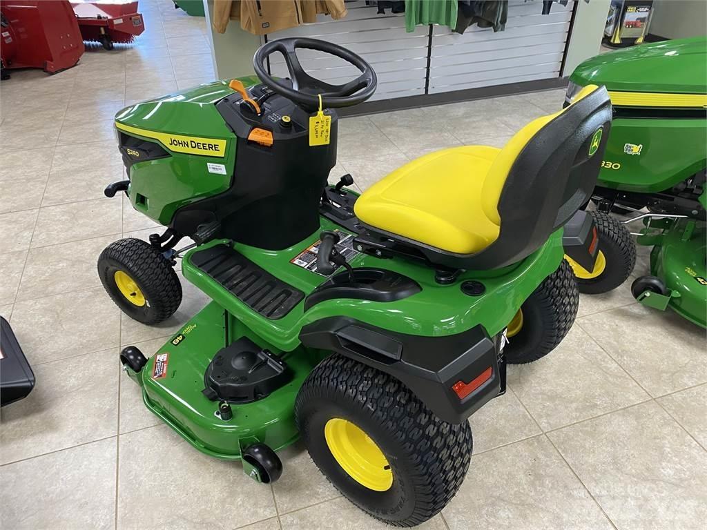 John Deere S240 Micro tracteur