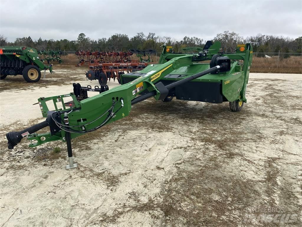 John Deere S300 Faucheuse-conditionneuse