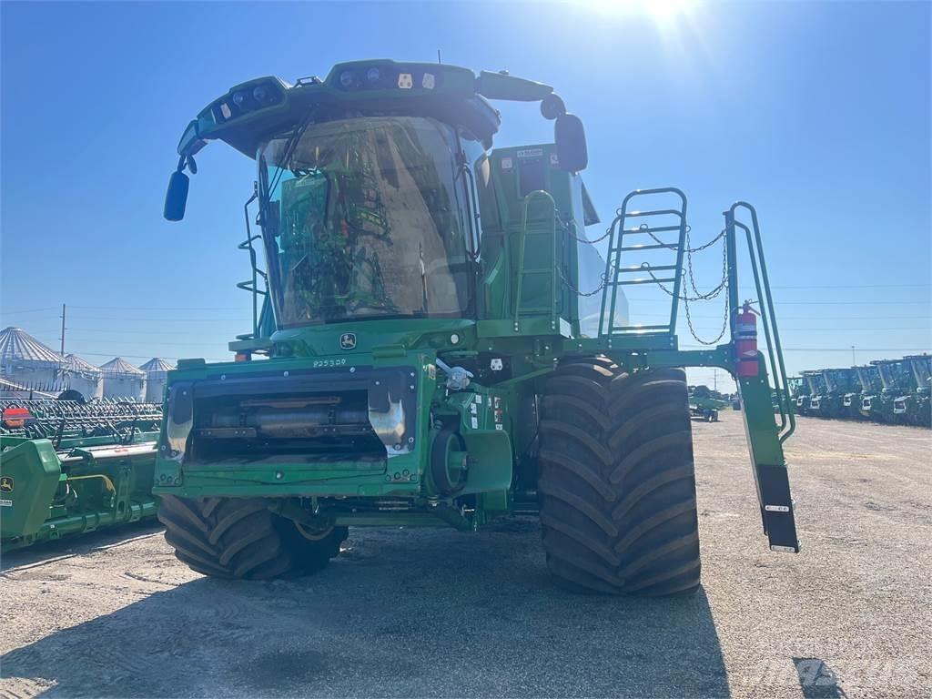 John Deere S790 Moissonneuse batteuse