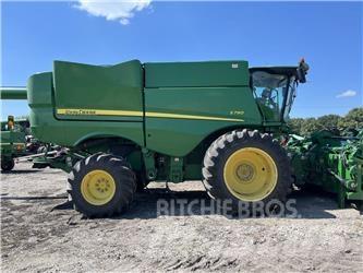 John Deere S790 Moissonneuse batteuse
