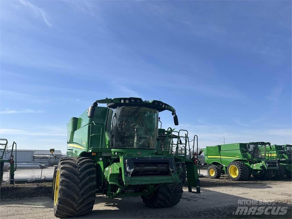 John Deere S790 Moissonneuse batteuse