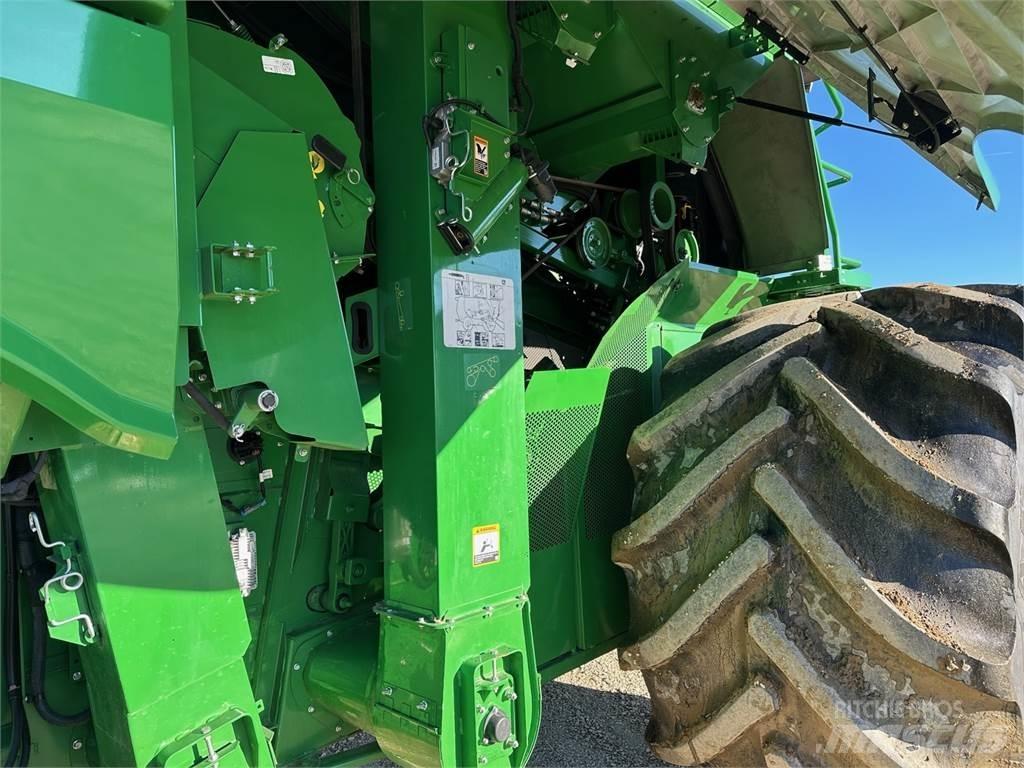 John Deere S790 Moissonneuse batteuse