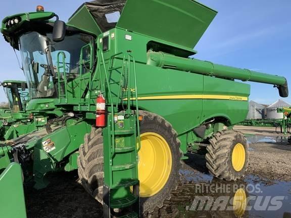 John Deere S790 Moissonneuse batteuse
