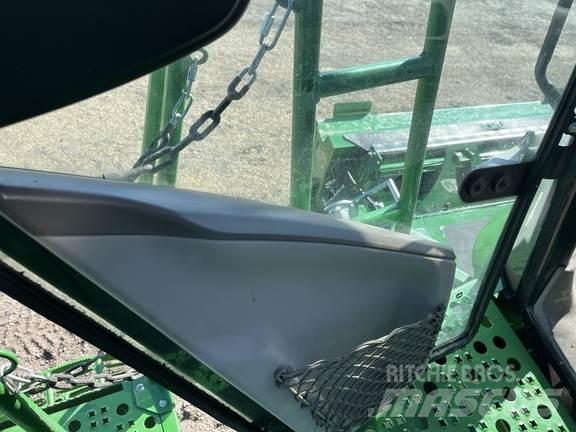 John Deere S790 Moissonneuse batteuse