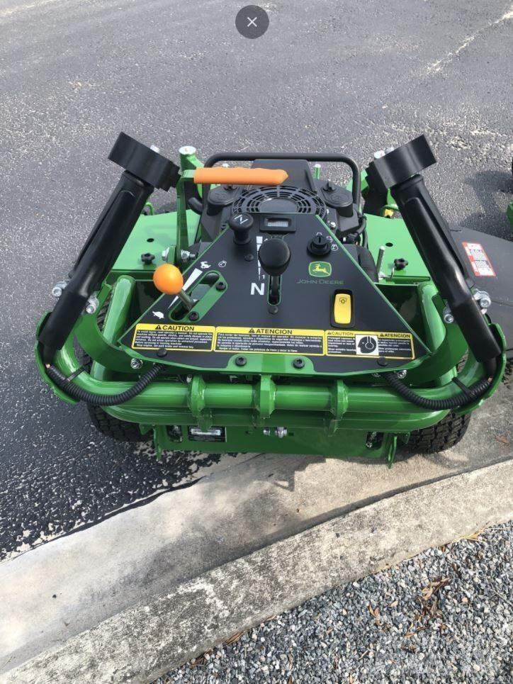John Deere W36M Tondeuses à conducteur marchant