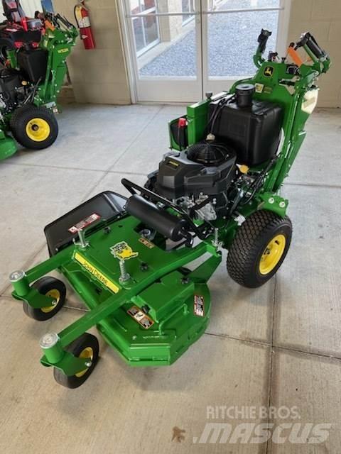 John Deere W36R Tondeuses à conducteur marchant