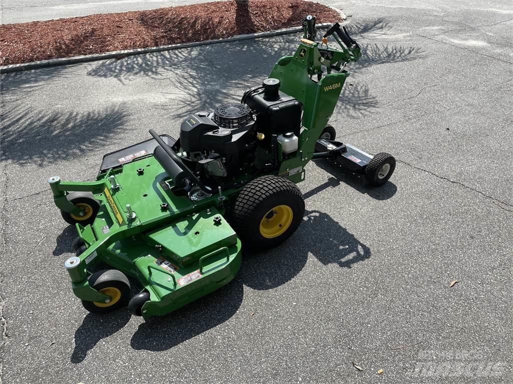 John Deere W48M Tondeuses à conducteur marchant