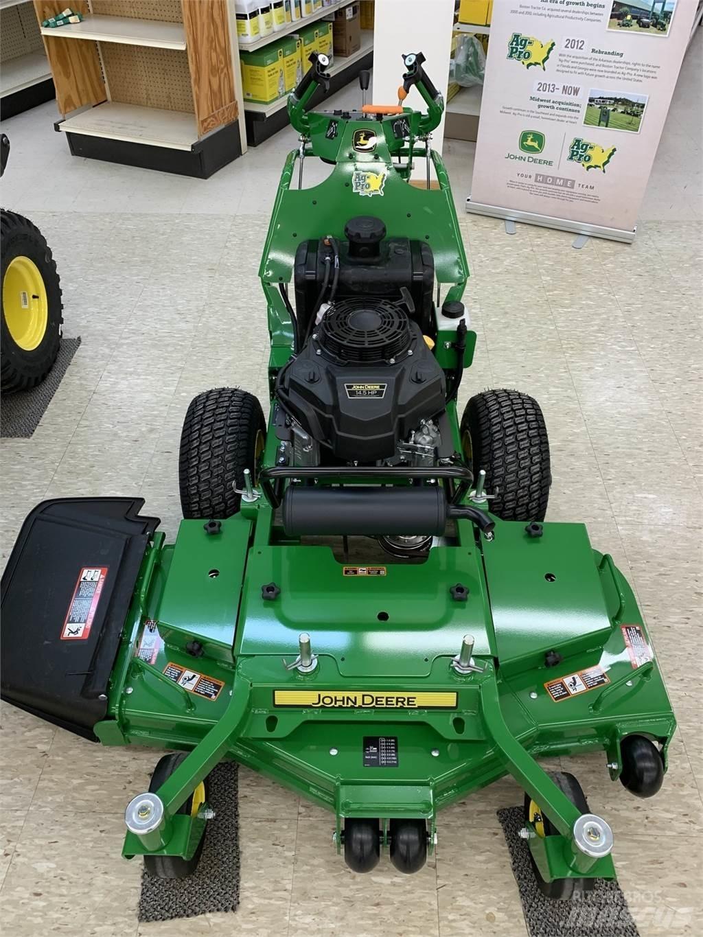John Deere W48M Tondeuses à conducteur marchant