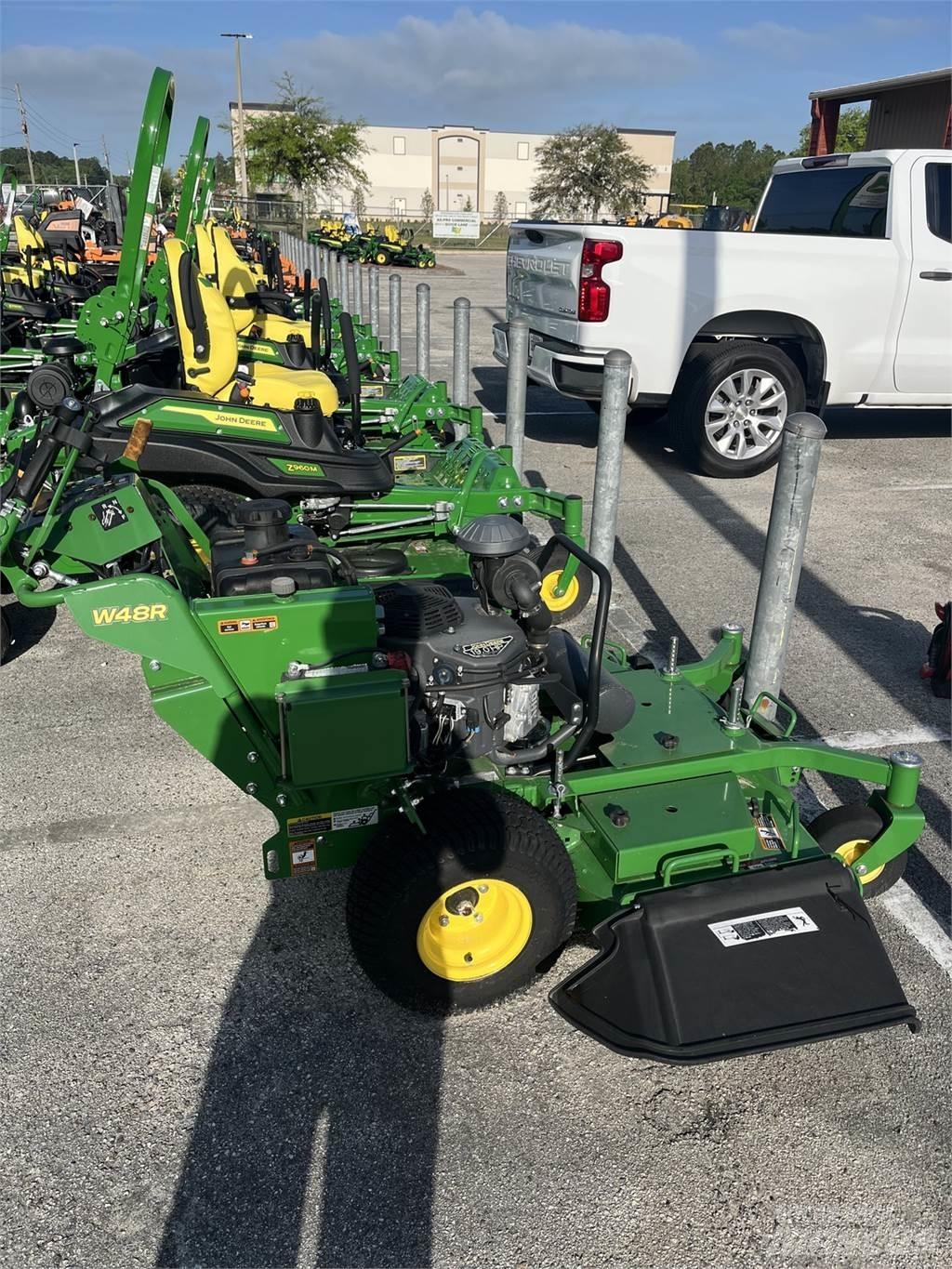 John Deere W48R Tondeuses à conducteur marchant