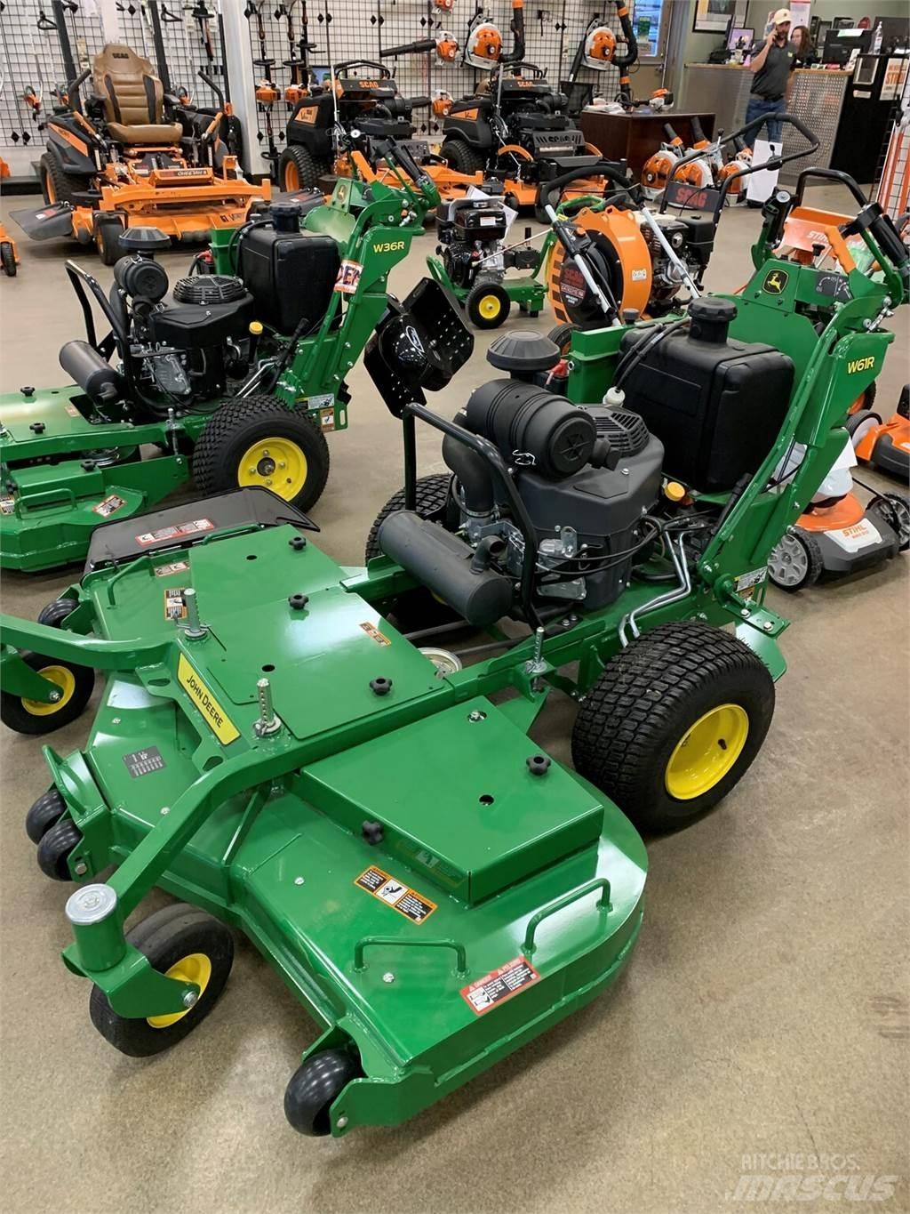 John Deere W61R Faucheuse