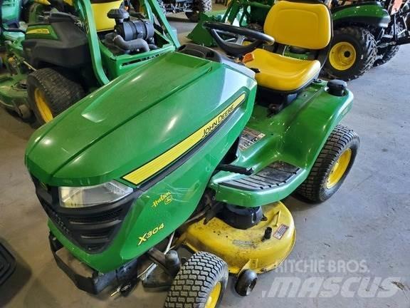 John Deere X304 Tondeuses montées