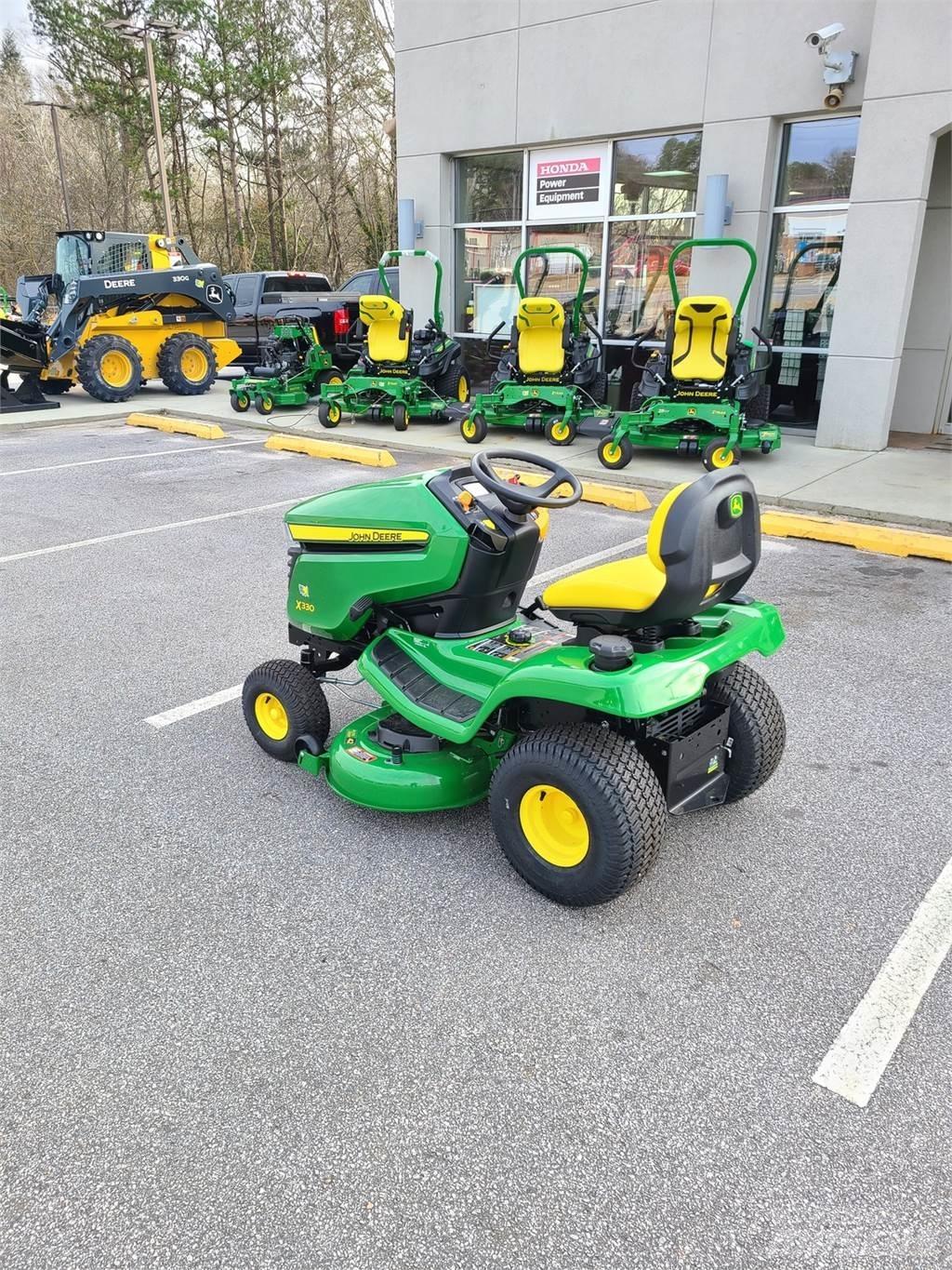 John Deere X330 Micro tracteur