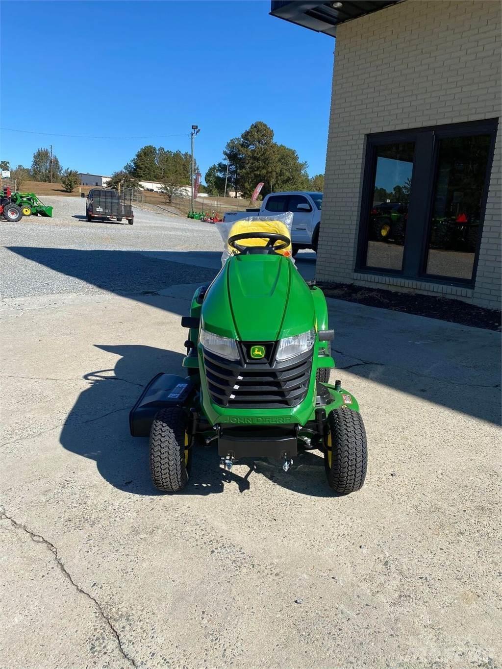 John Deere X330 Micro tracteur