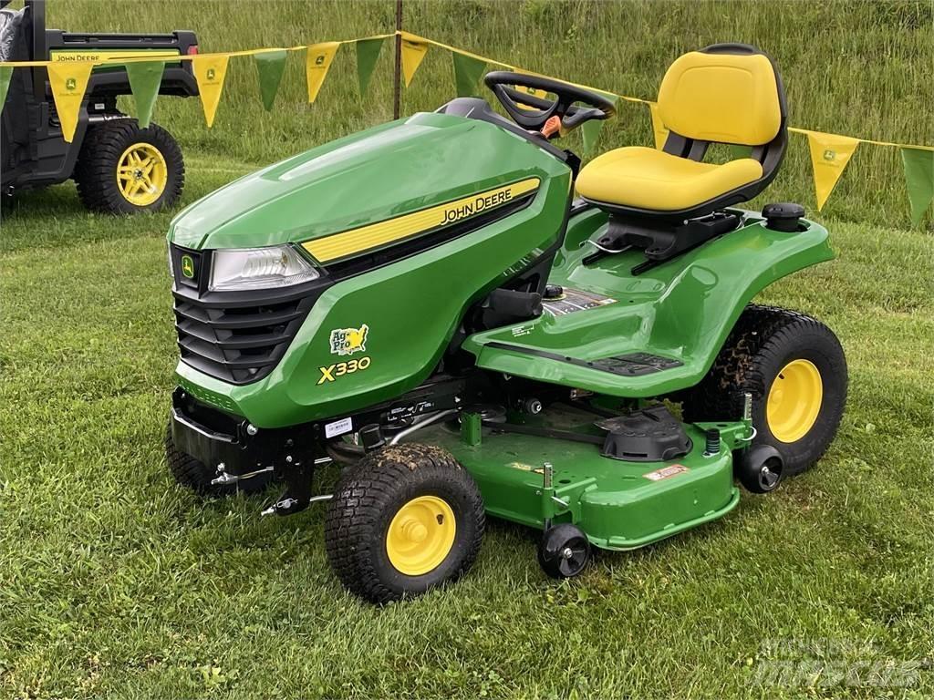 John Deere X330 Micro tracteur