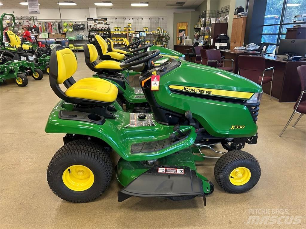 John Deere X330 Micro tracteur
