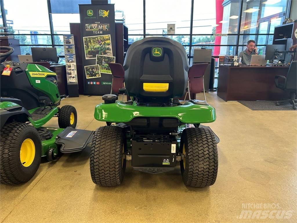John Deere X330 Micro tracteur