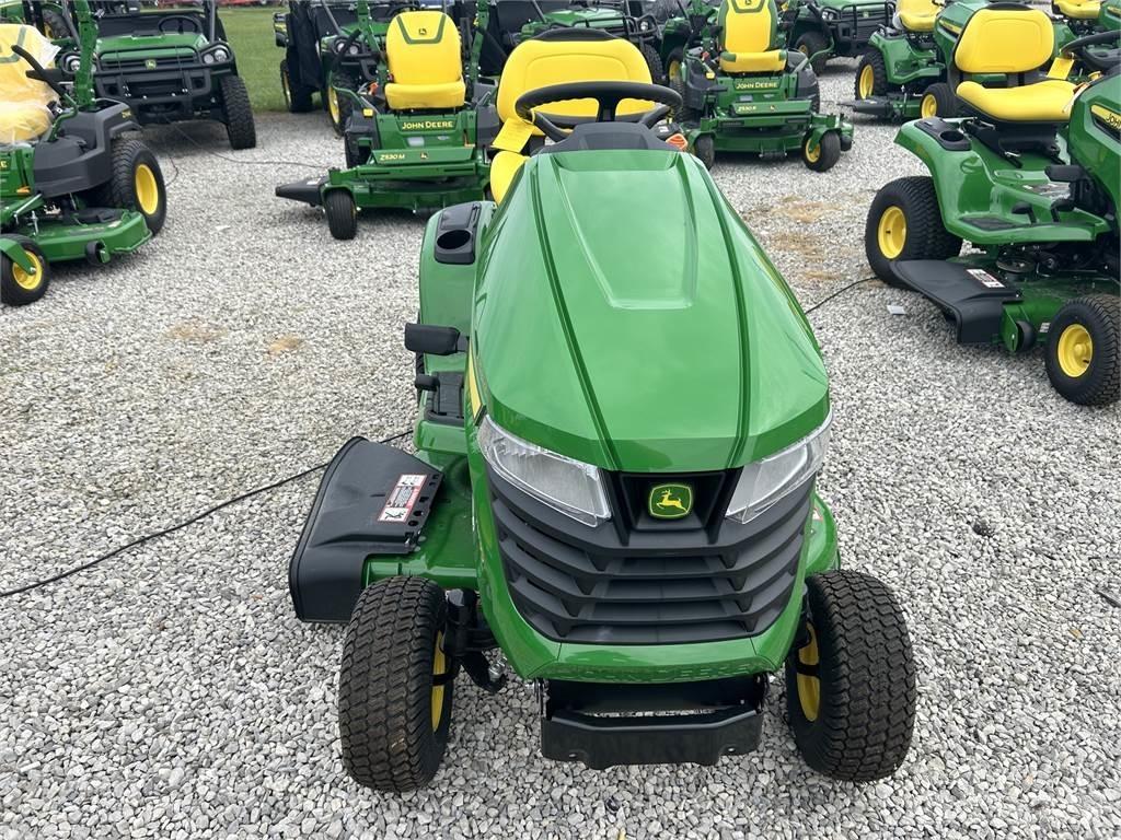 John Deere X330 Micro tracteur