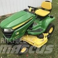 John Deere X330 Micro tracteur
