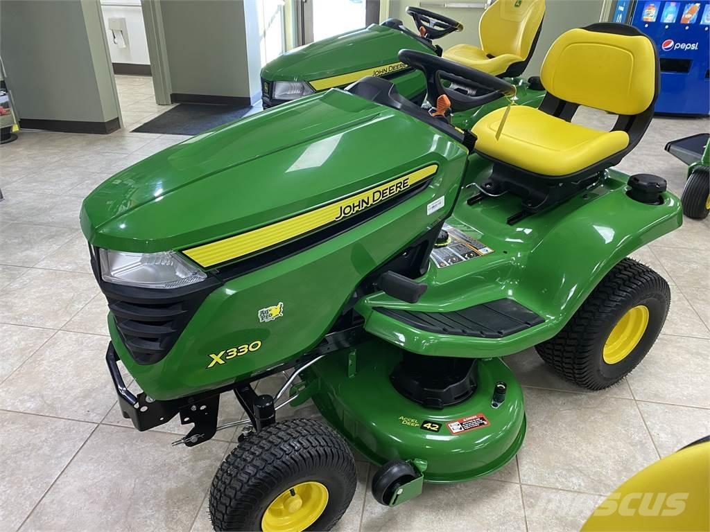 John Deere X330 Micro tracteur