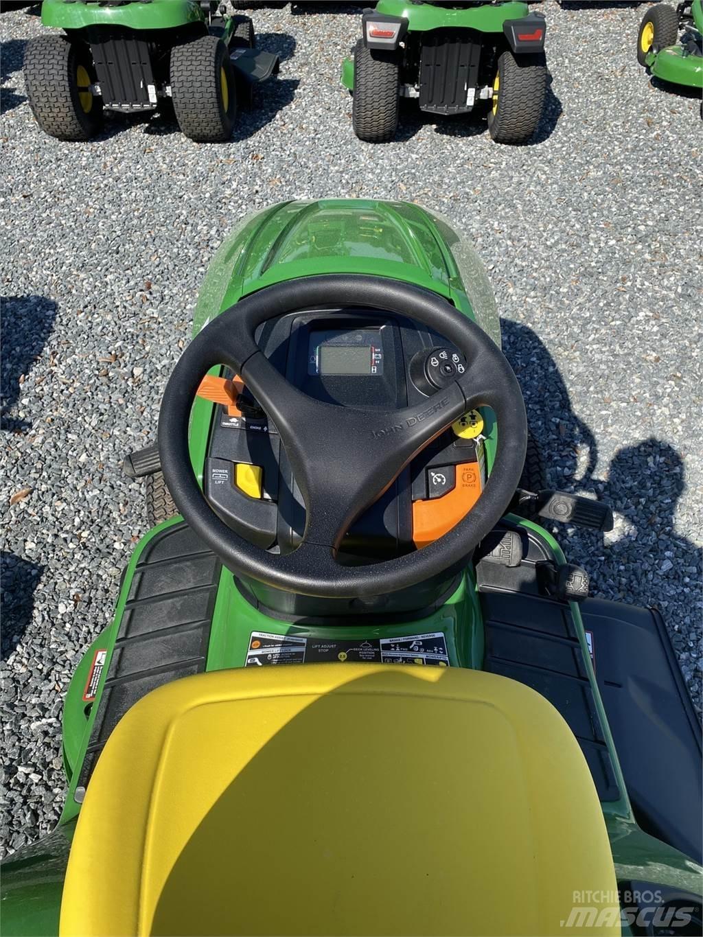 John Deere X330 Micro tracteur