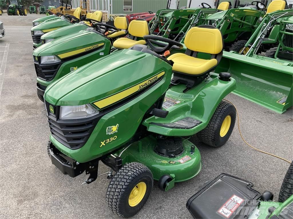 John Deere X330 Micro tracteur