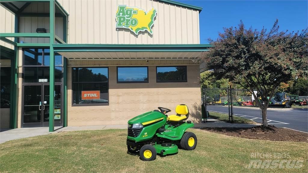 John Deere x330 Micro tracteur