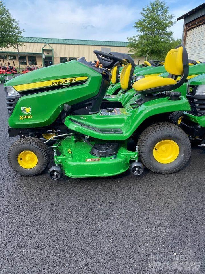John Deere X330 Micro tracteur