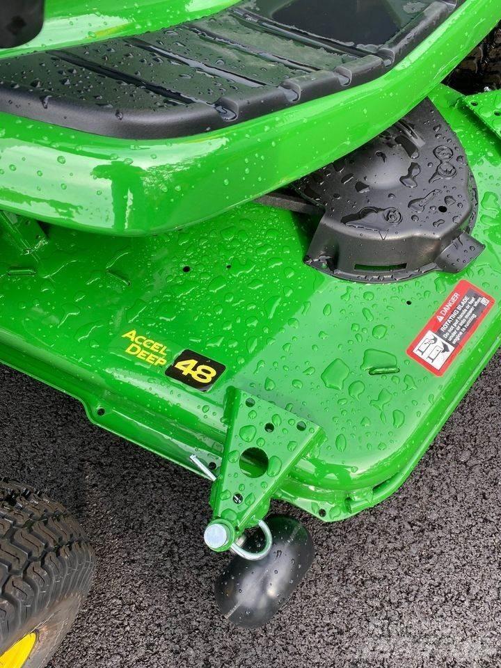 John Deere X330 Micro tracteur