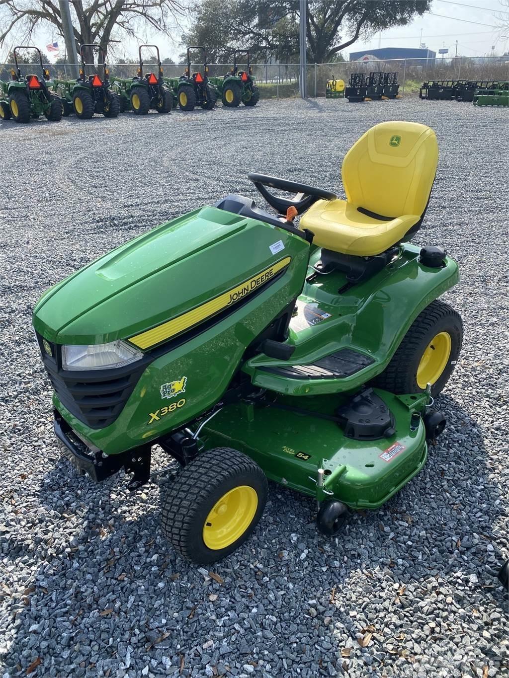 John Deere X380 Micro tracteur