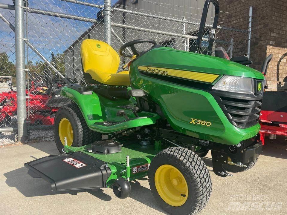 John Deere X380 Micro tracteur
