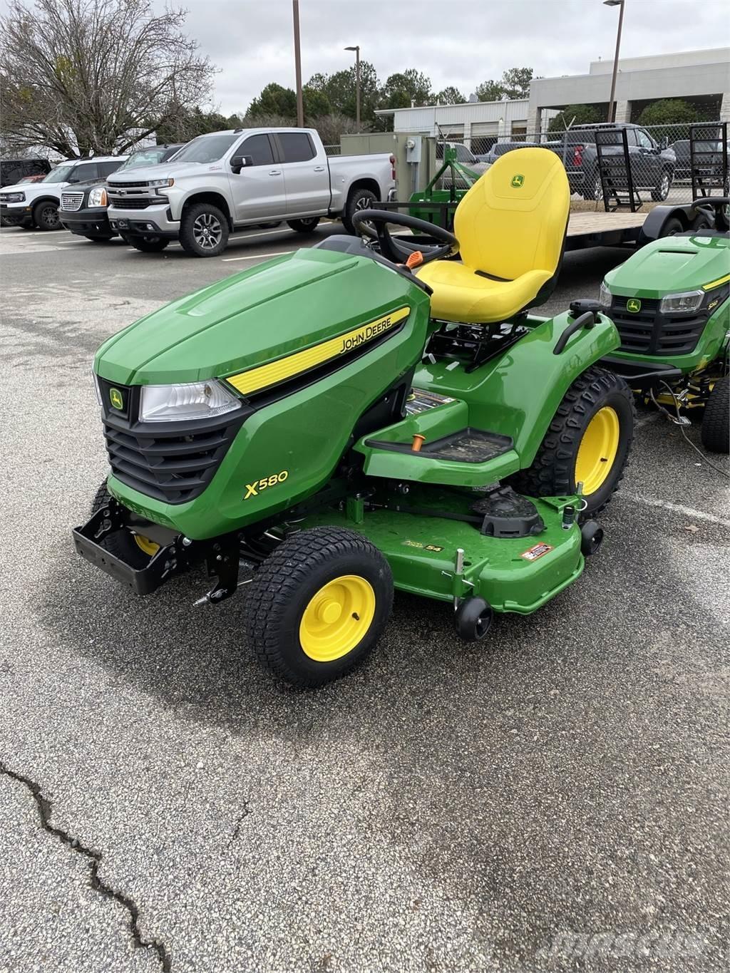 John Deere X580 Micro tracteur
