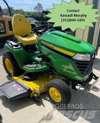 John Deere X580 Micro tracteur