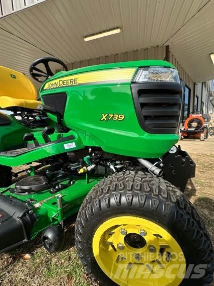 John Deere X739 Micro tracteur