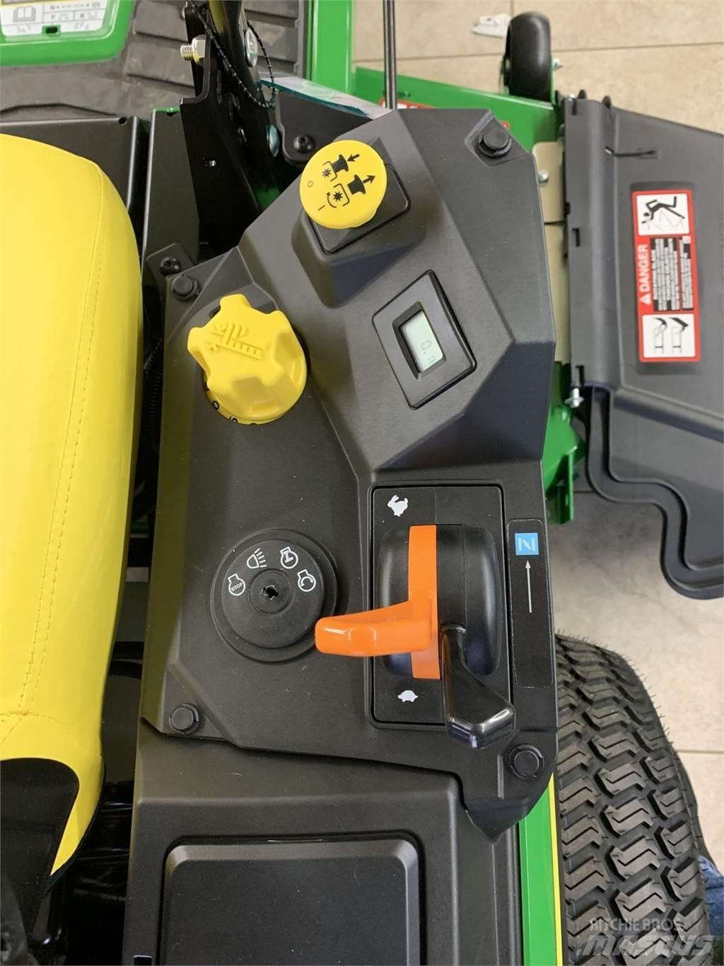 John Deere Z315E Tondeuses à rayon de braquage zéro