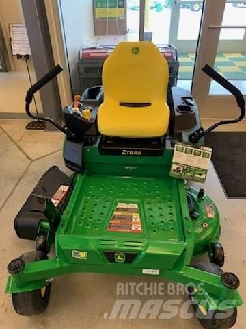 John Deere Z315E Tondeuses à rayon de braquage zéro