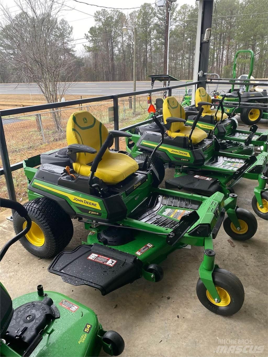 John Deere Z330R Tondeuses à rayon de braquage zéro