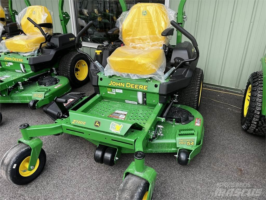 John Deere Z720E Tondeuses à rayon de braquage zéro