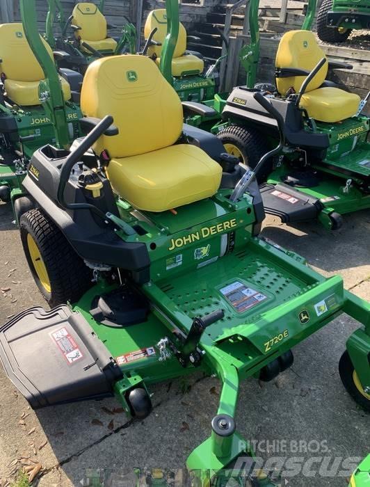 John Deere Z720E Tondeuses à rayon de braquage zéro