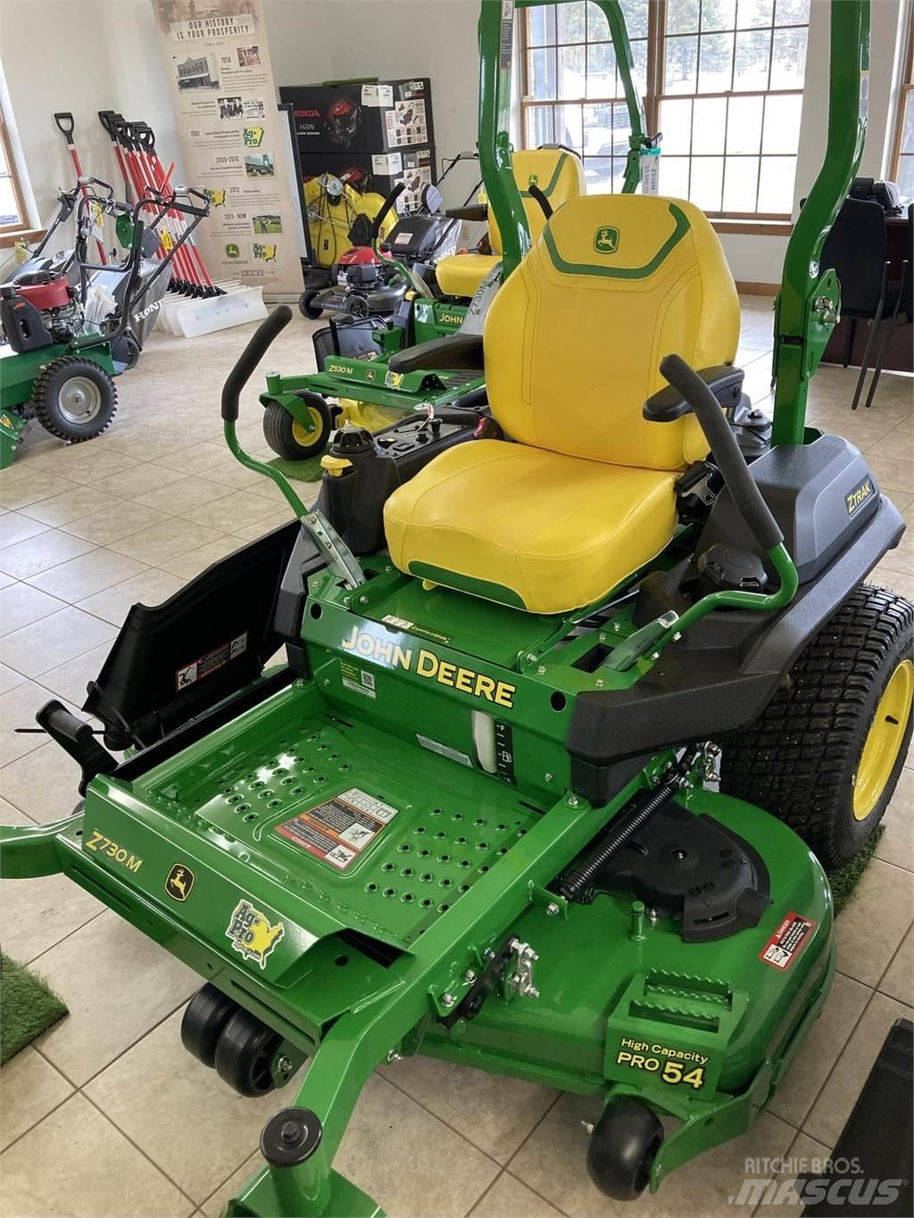 John Deere Z730M Tondeuses à rayon de braquage zéro