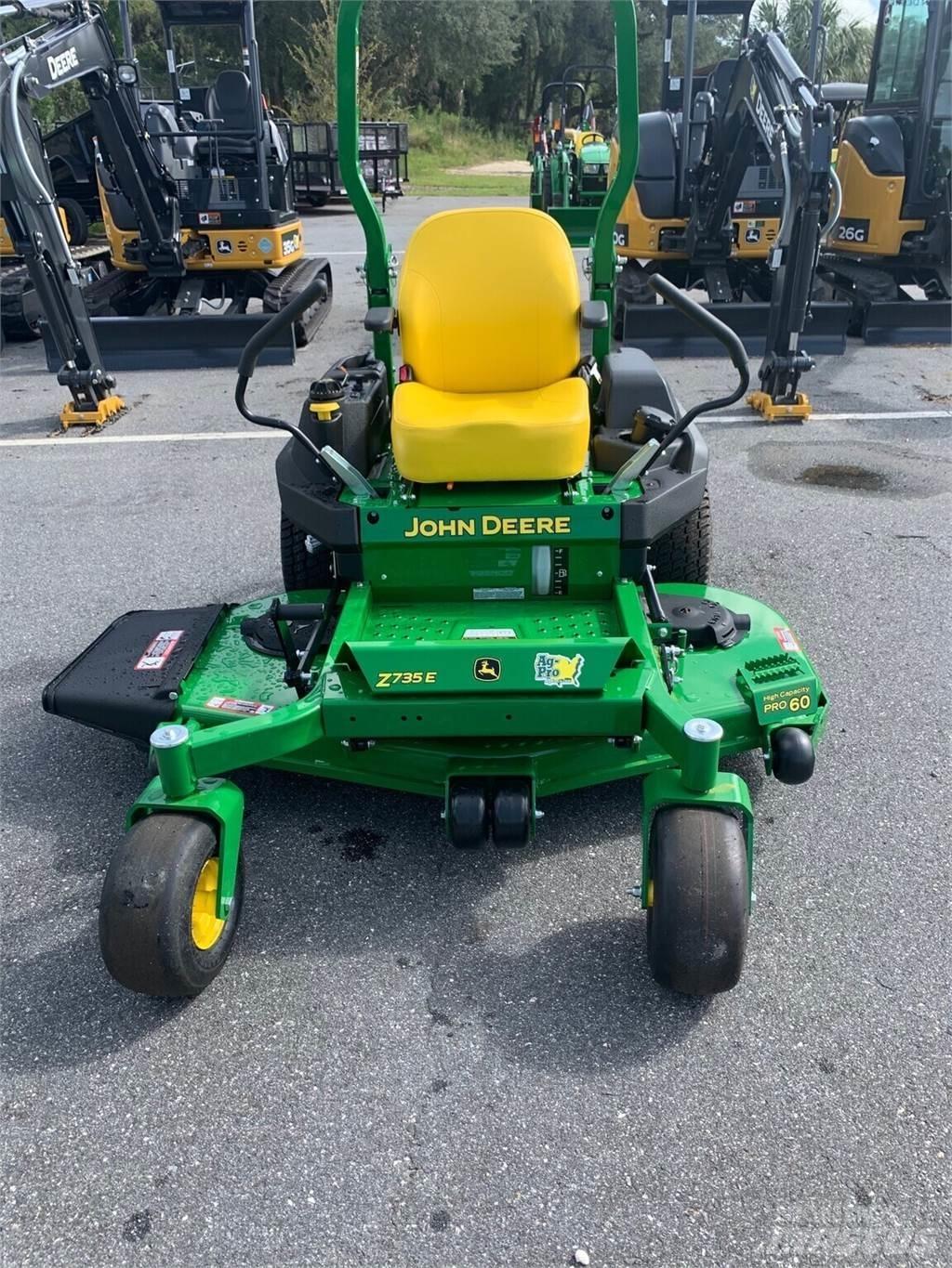 John Deere Z735E Tondeuses à rayon de braquage zéro