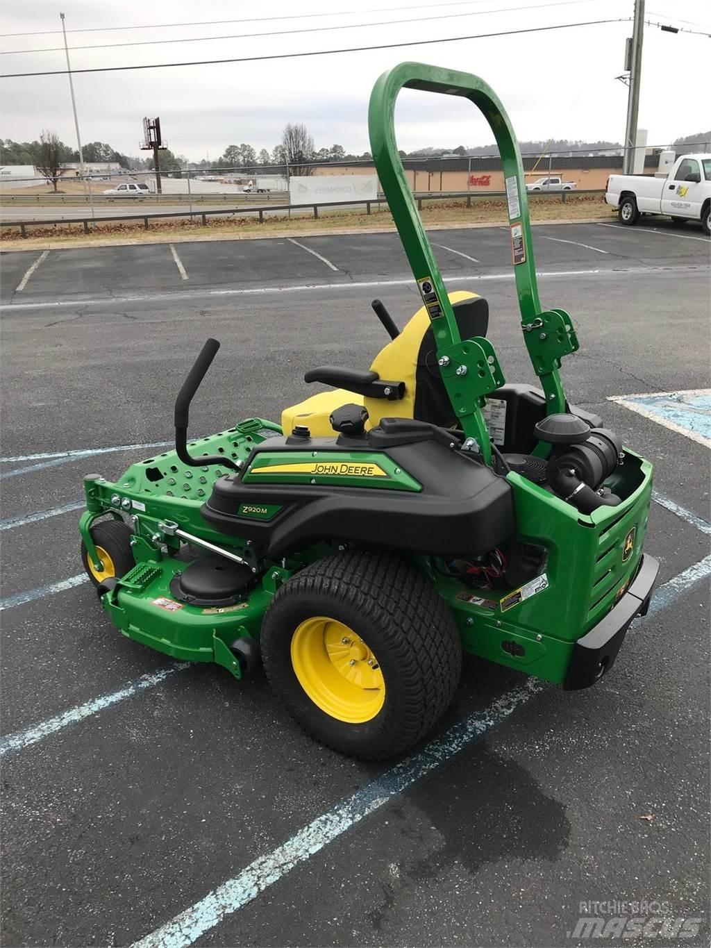 John Deere Z920M Tondeuses à rayon de braquage zéro