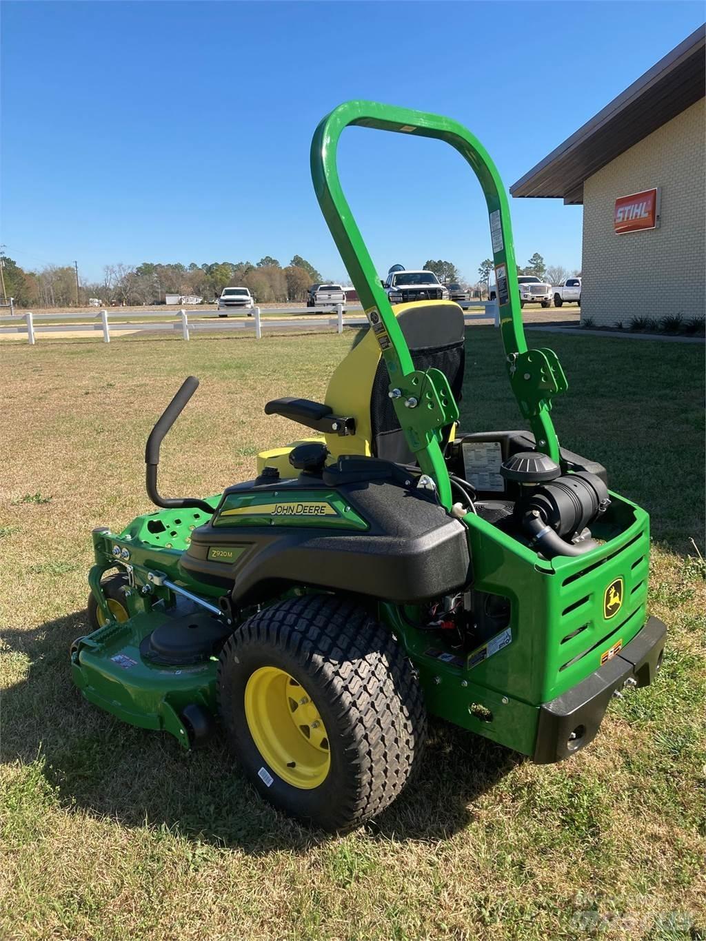 John Deere Z920M Tondeuses à rayon de braquage zéro